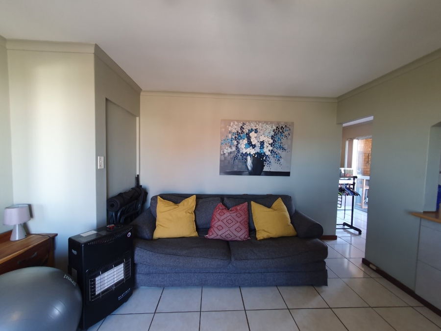 6 Bedroom Property for Sale in Hersham Western Cape